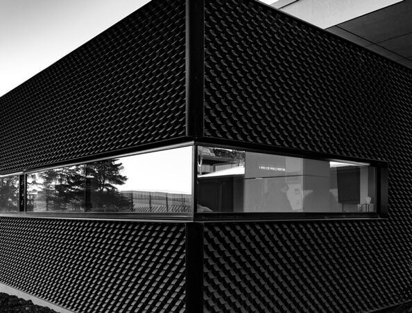 IC4 Canberra Bunker data centre | Macquarie Government